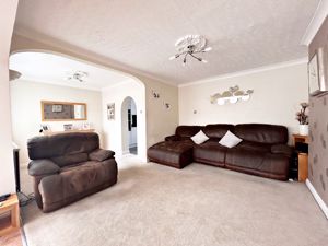 Living Room- click for photo gallery